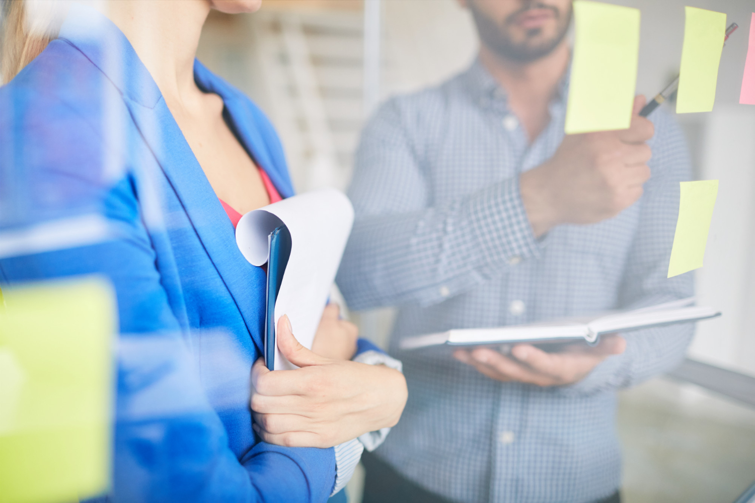 California HR team reviewing employee benefits compliance guidelines