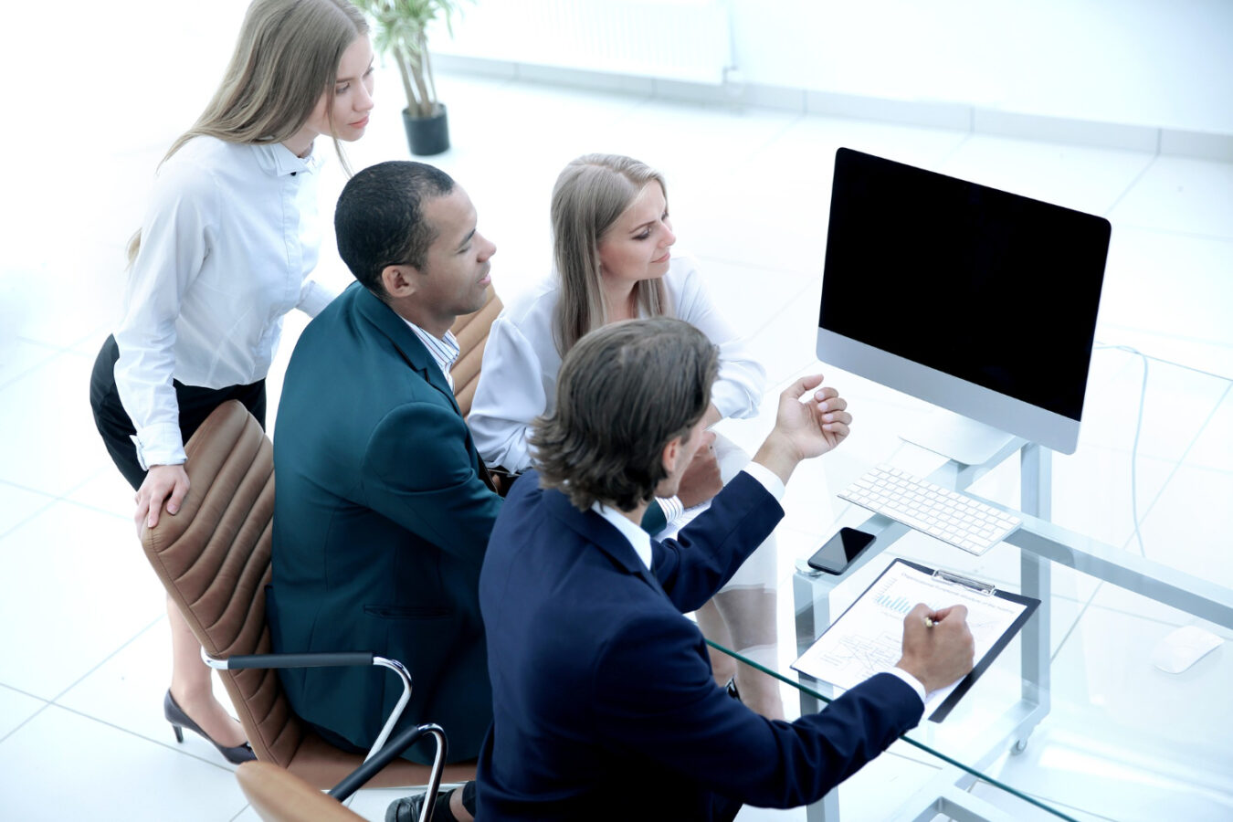 California employers planning for future benefit trends with HR leadership